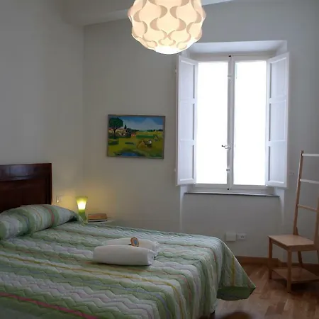 Yourhomeinlucca La Terrazza Διαμέρισμα *