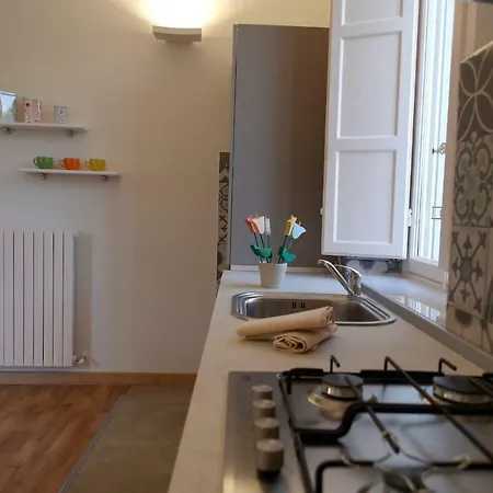 Yourhomeinlucca La Terrazza Λούκα