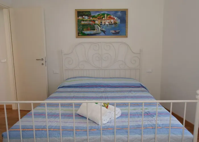 Yourhomeinlucca La Terrazza Daire